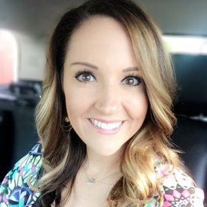 Meet your Posher, Kay